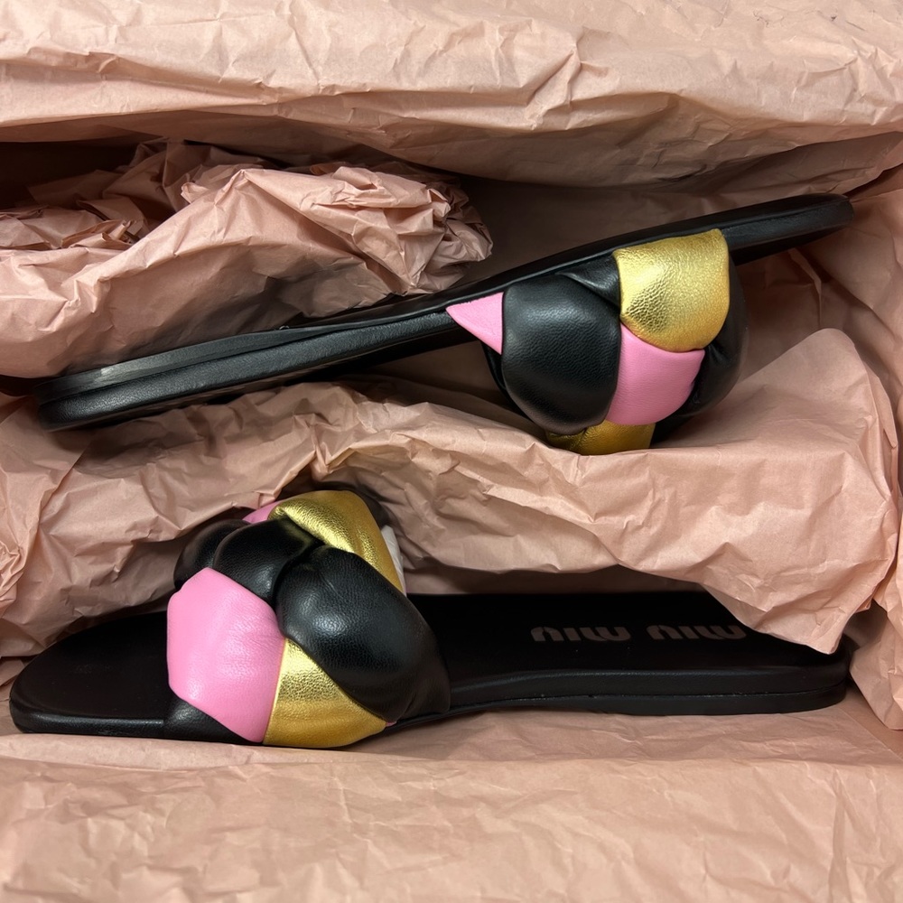 Miu Miu flat nappa leather sandals multicolor black EURO size 39/USA 9 - Picture 6 of 11